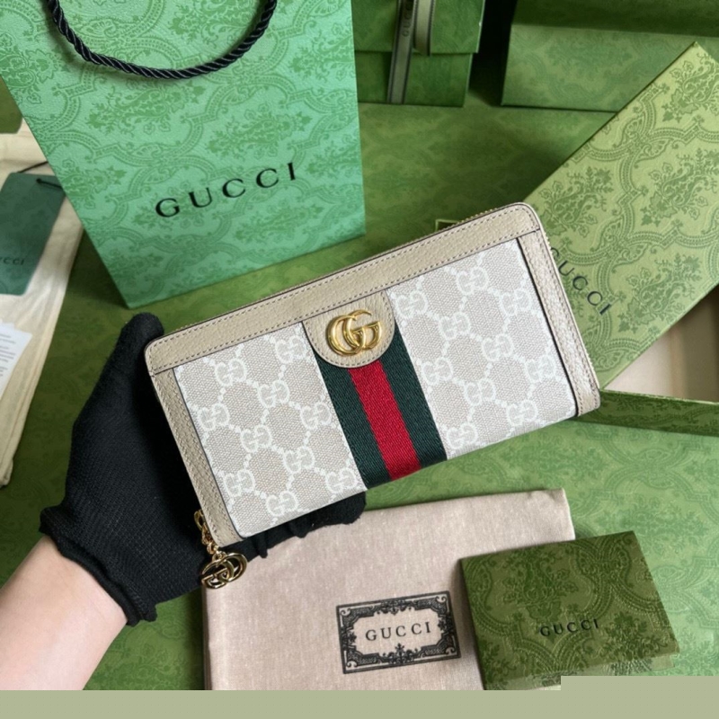 G*u*i wallets & purse